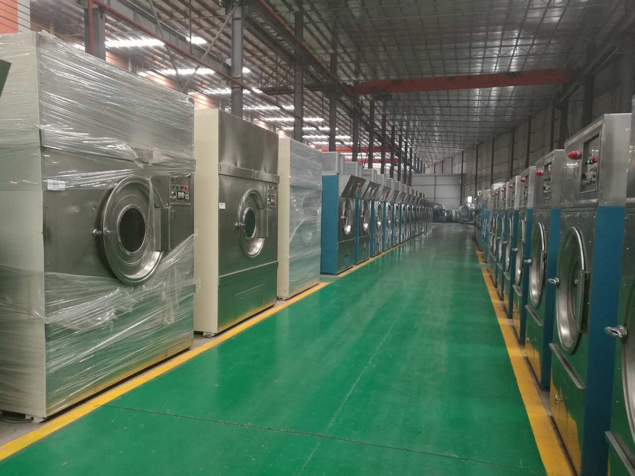 大型工業(yè)洗衣機用洗滌劑的性能